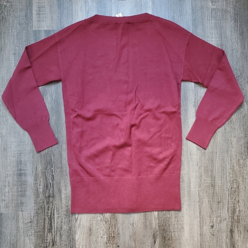 WHBM Sweater - Picture 2 of 4